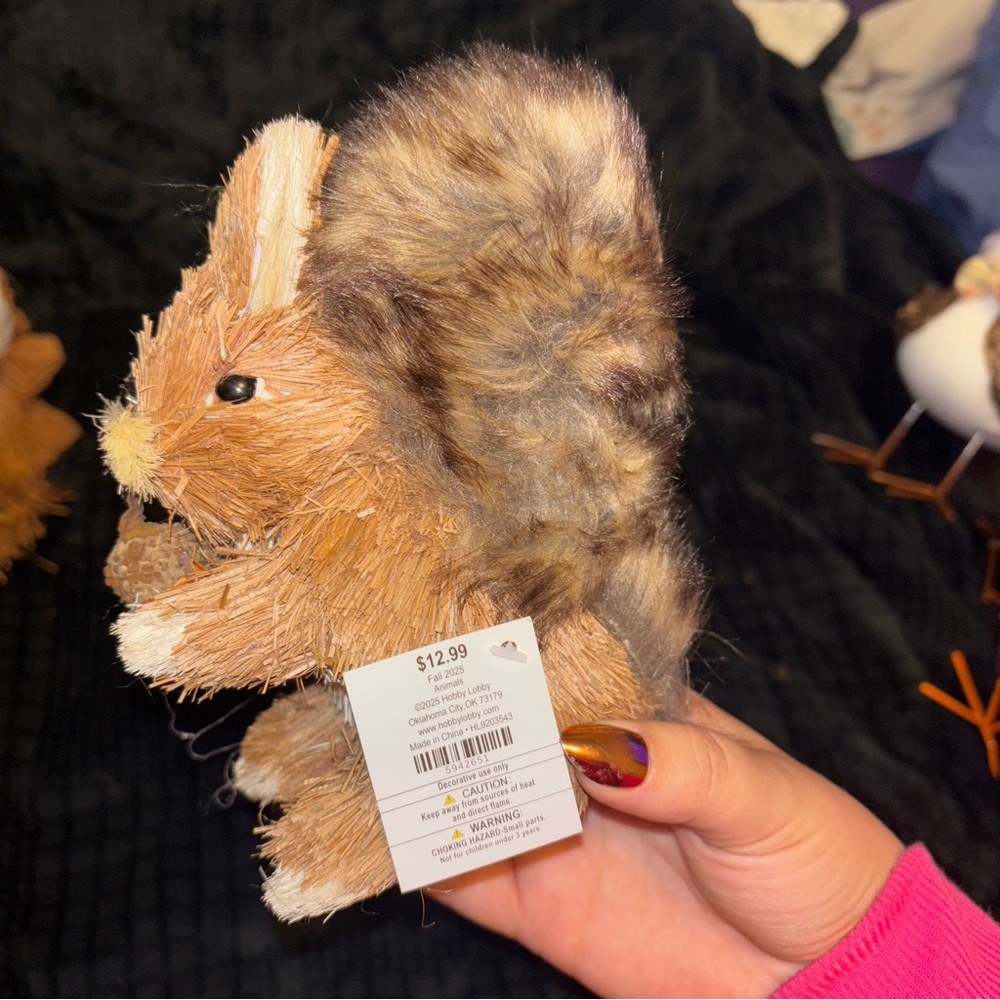 Straw Animal Decor - Set of 4 Animals - Picture 15 of 15